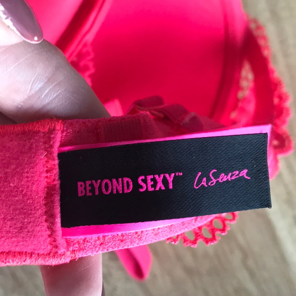 Rhinestone bra - Picture 2 of 4